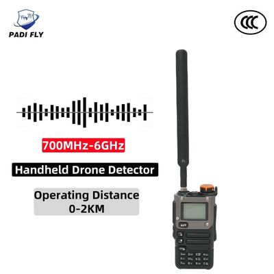 satın al Profesyonel 700MHz-6GHz Çoklu Bant 0-2km Çalışma Uzaklığı Fpv Algılama Drone Sinyal Sıkıştırıcı Erken Uyarı Fonksiyonu ile Taşınabilir Anti UAV Algılayıcı Çevrimiçi üretim
